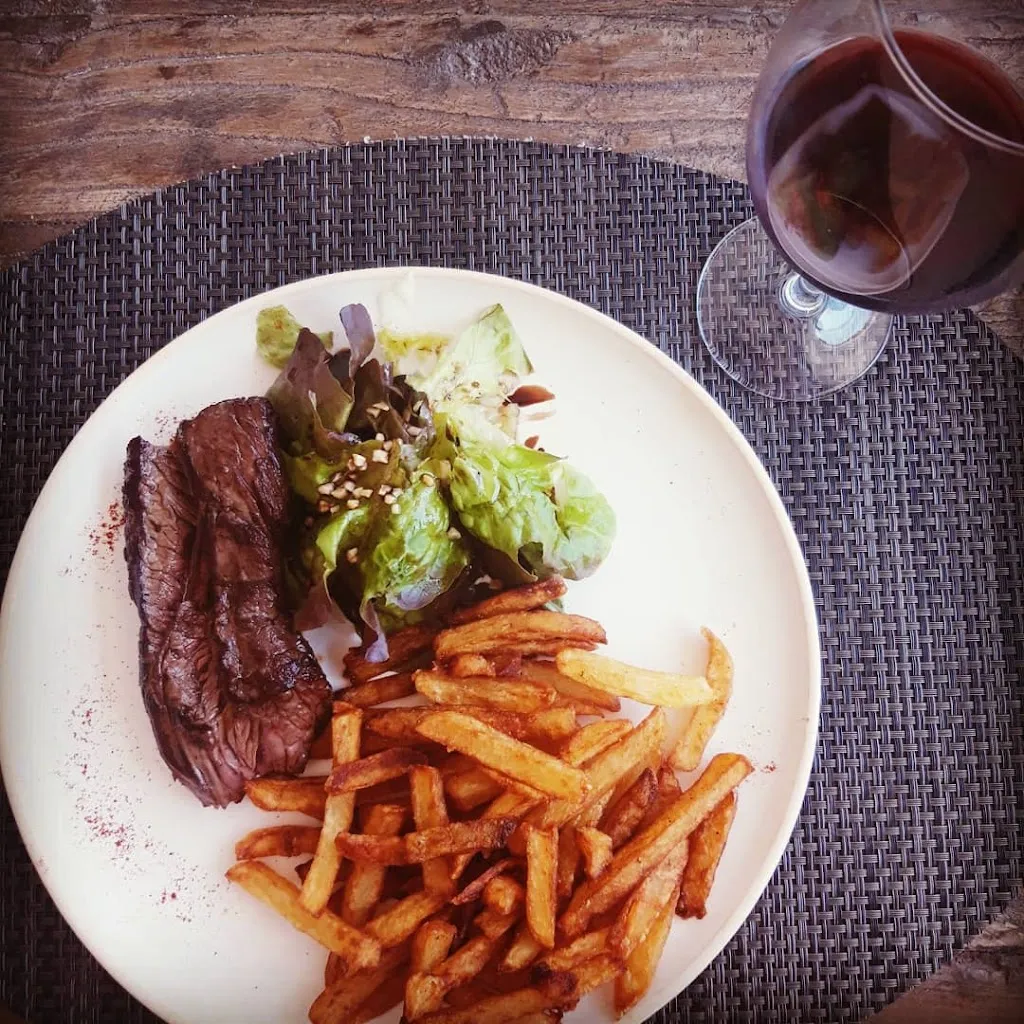 James Panton_Le Hangar_17320_recensione