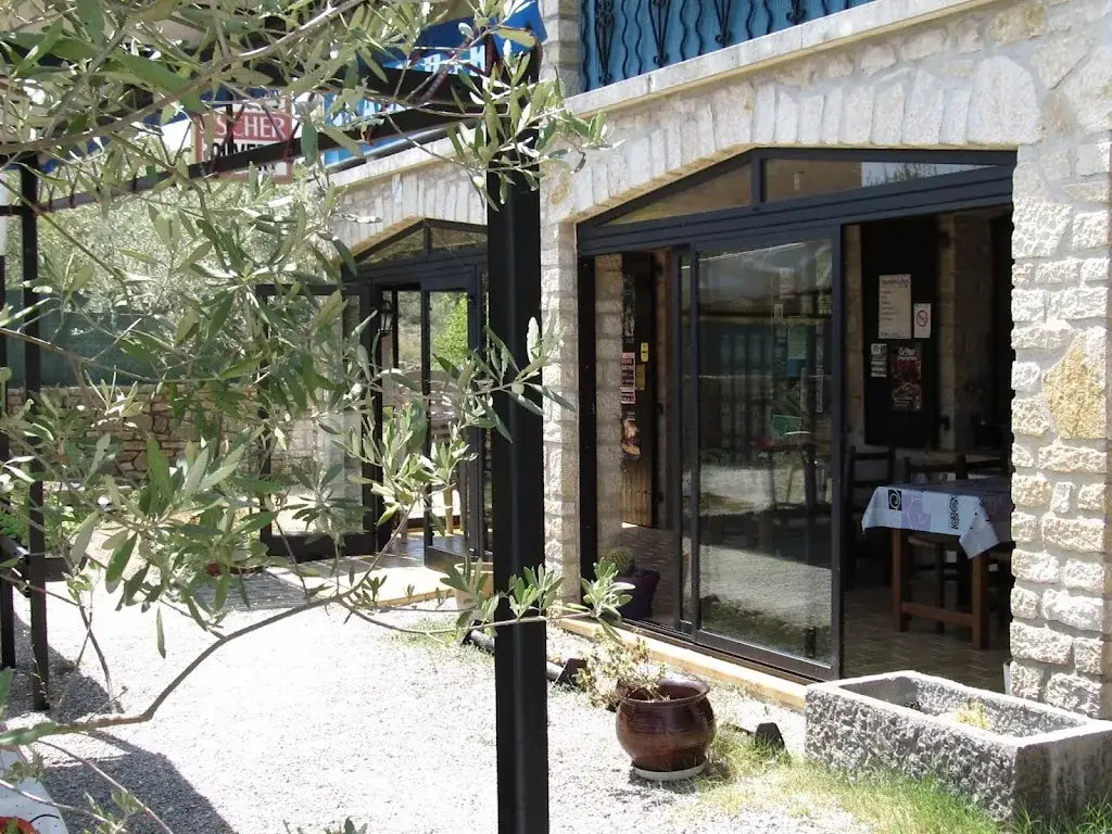 Restaurant Le Réboulet restaurant in Saint-Brès