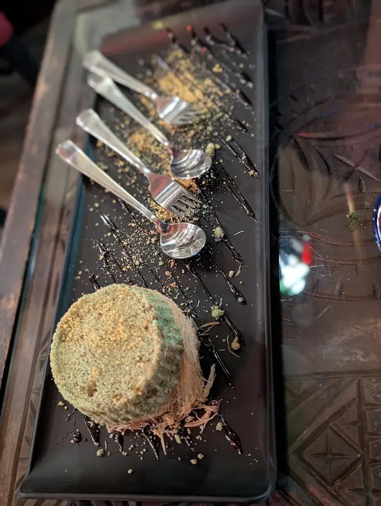 Rachit Kharsani_Al-Farid St Albans_Kingdom_review