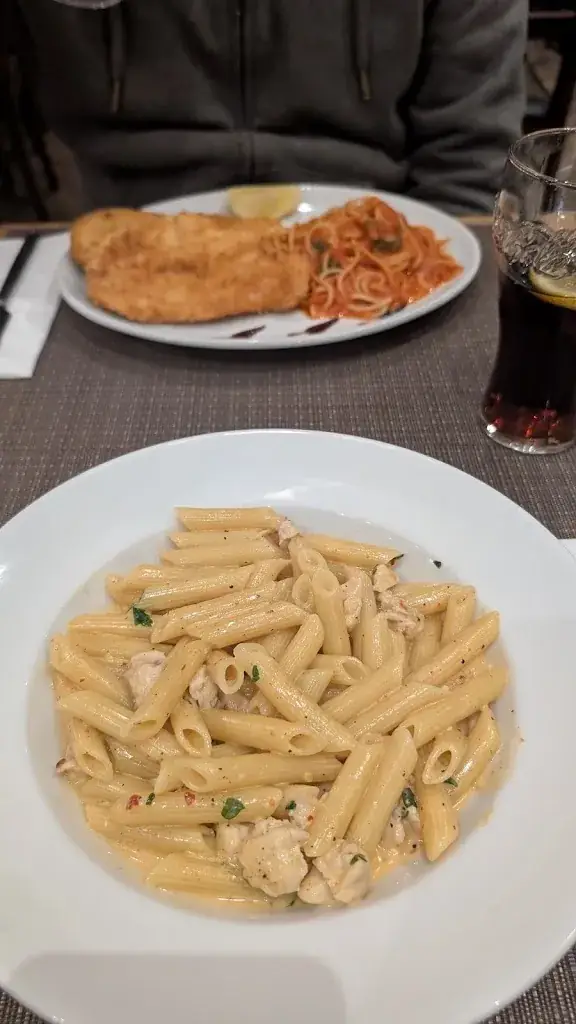 Siobhan Brennan_DavVero Italian Restaurant_Kingdom_review