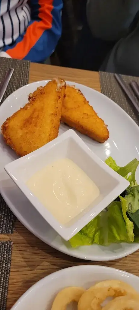 Holly Lawrence_DavVero Italian Restaurant_Kingdom_review