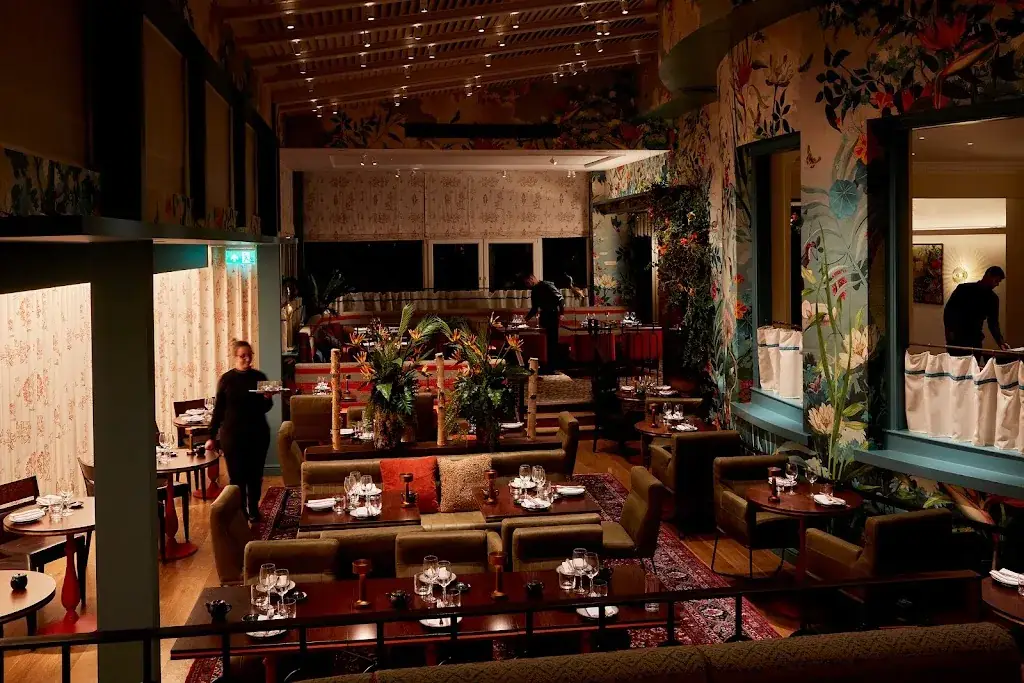 Omboo_Kingdom_slider_image_1