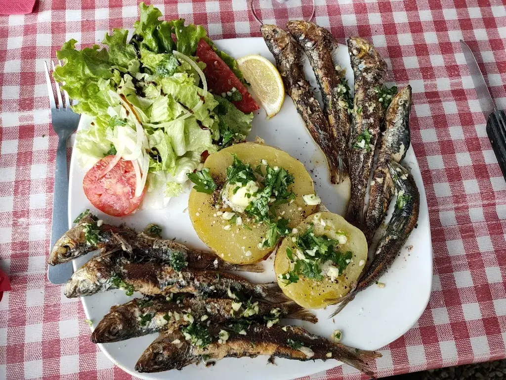 julie blaise_La Conserverie_Marennes-Hiers-Brouage_review