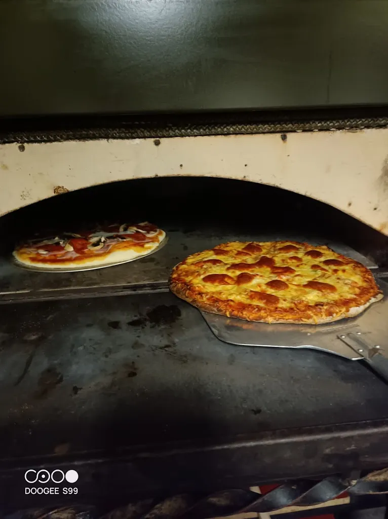 Une faim de louve_Saint-Florent-sur-Auzonnet_slider_image_1