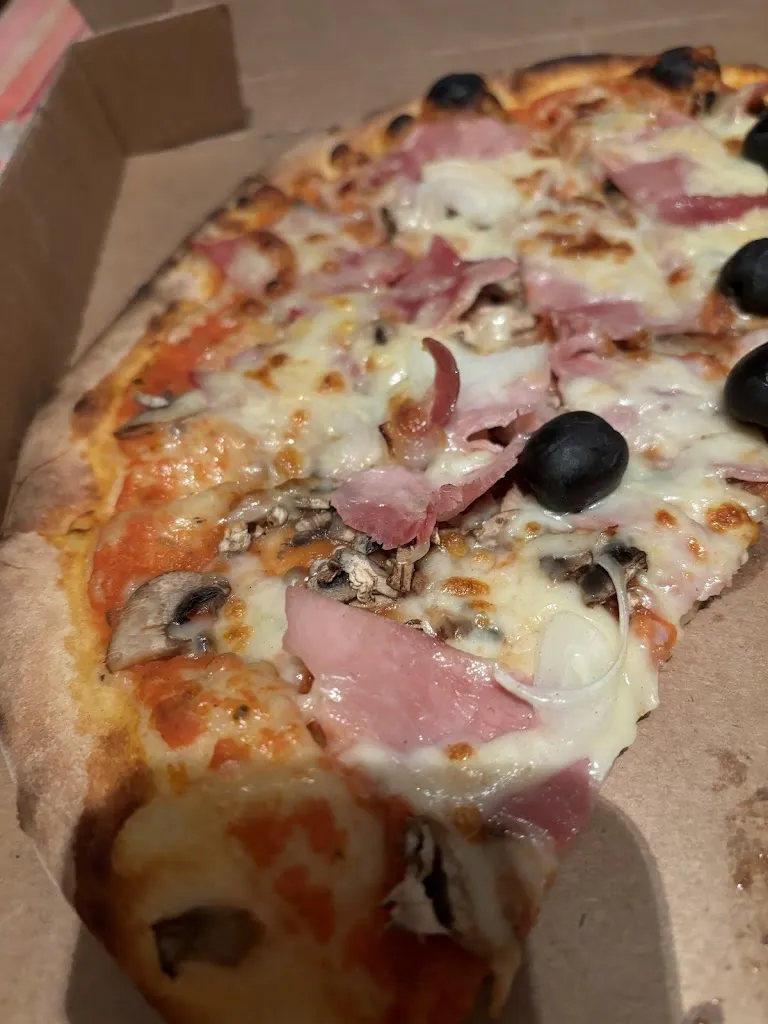 La part à Jo restaurant à Saint-Étienne-de-Tulmont