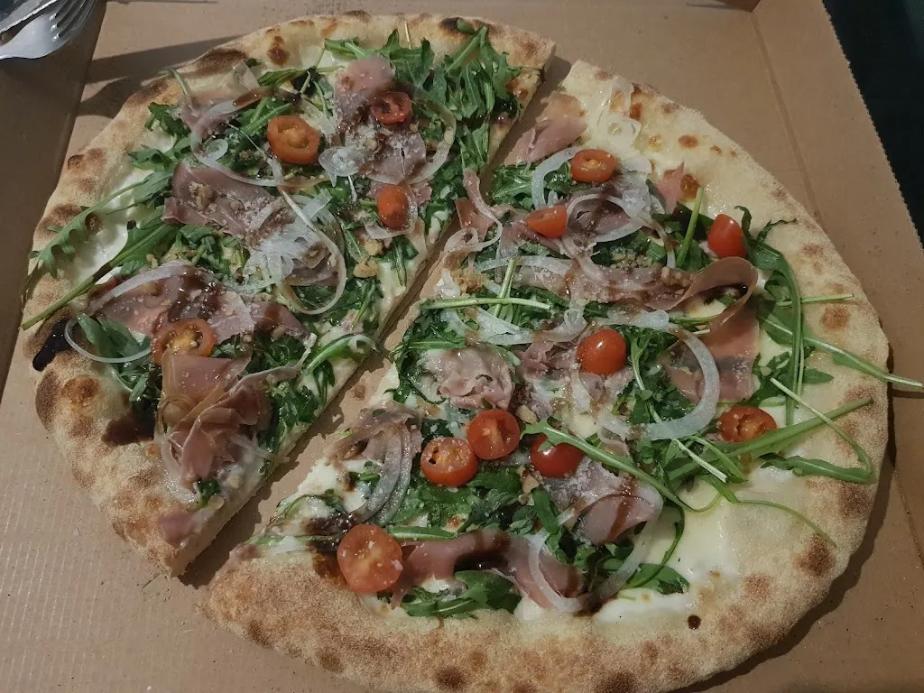 Gotchika Zomb_Pizzeria Beau Soleil_Saint-Geniès-Bellevue_review