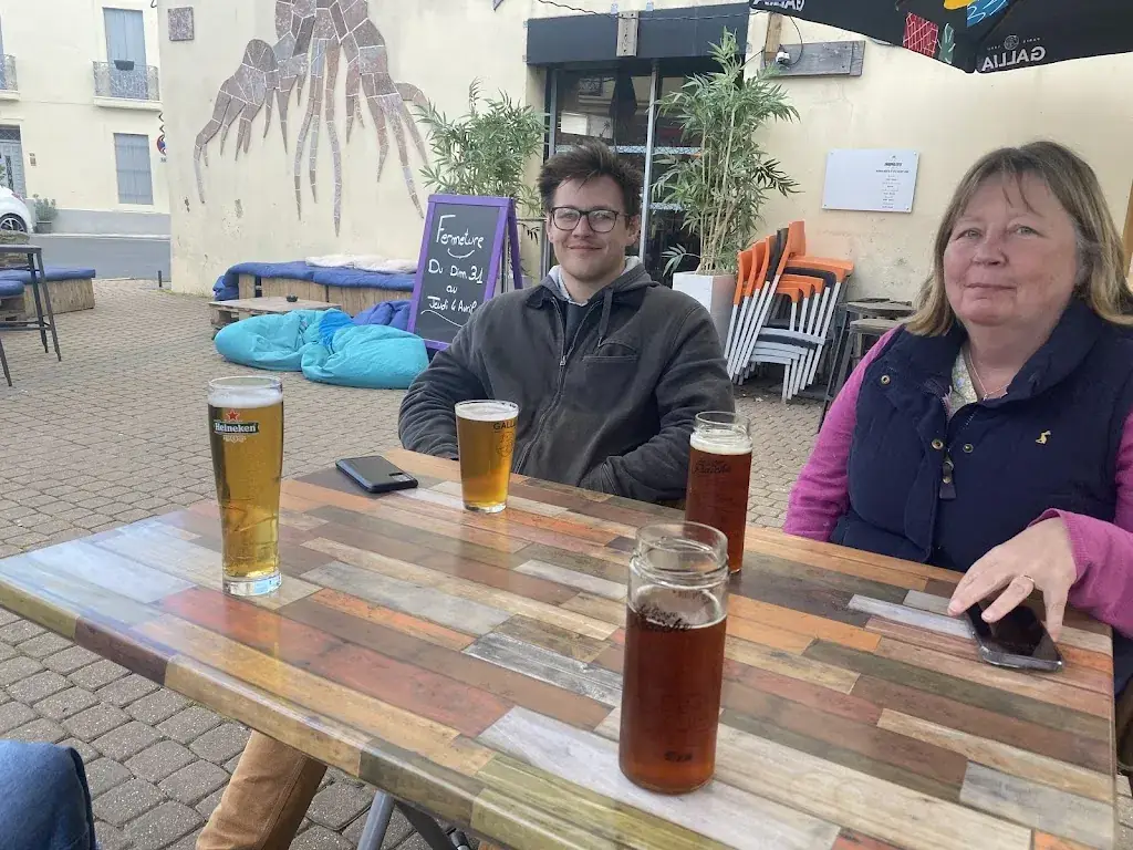 Nick Spencer_Casse pas la tête_Saint-Geniès-de-Fontedit_review