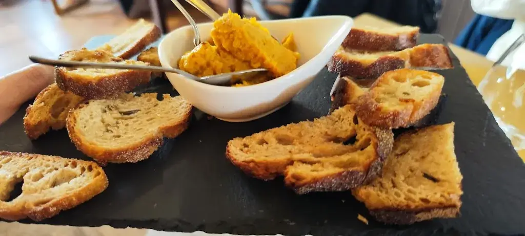 Vincent Dampierre_Restaurant Mas Alégria_Saint-Estève_review