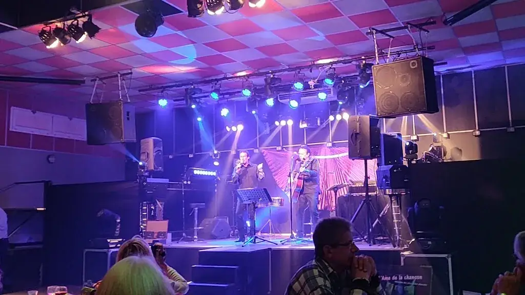 Les Portes du Lac_Saint-Estève_slider_image_2