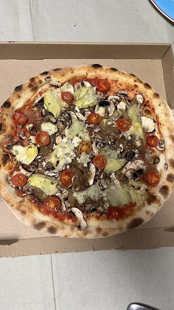 Elise_PIZZA i BACOS_Saint-Estève_review