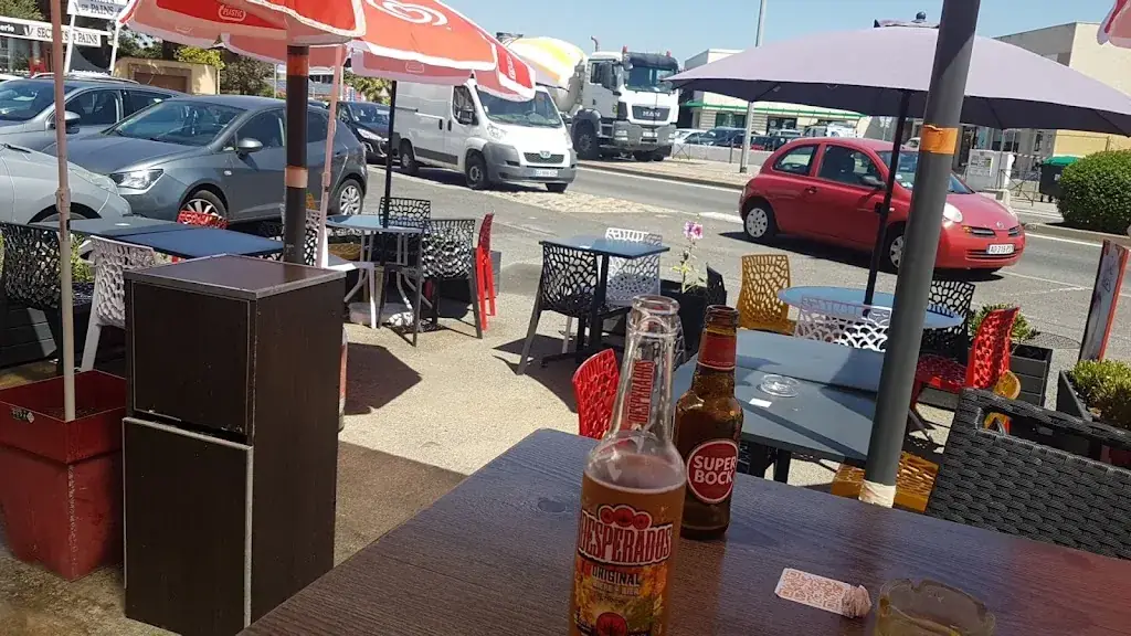 Le saint ev restaurant in Saint-Estève