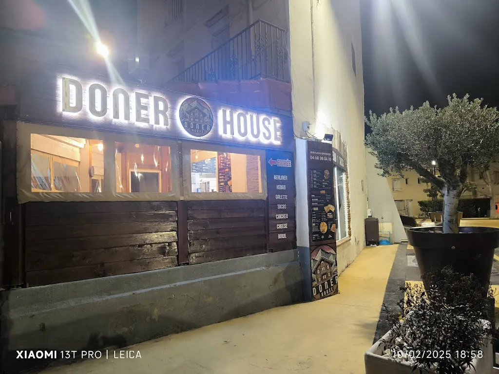 DONER HOUSE (kebab & Tacos Halal) حلال Restaurant in Saint-Estève