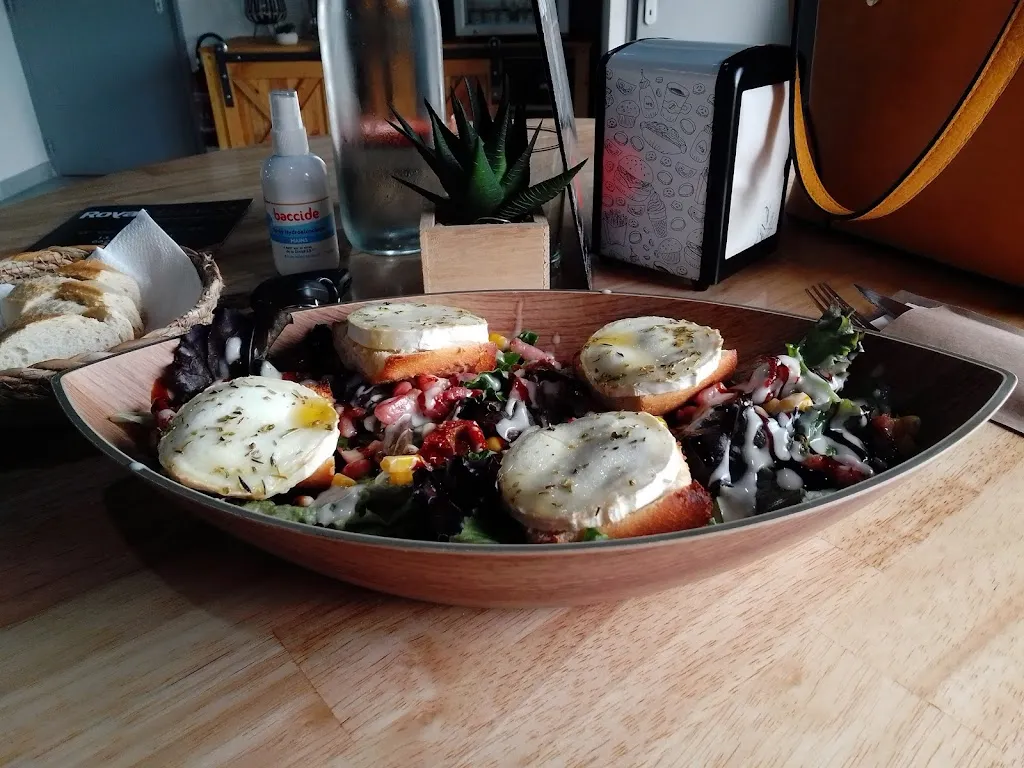 Menu_Royal Pizzas_Saint-Estève_image_7