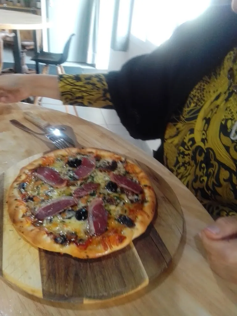 Menu_Royal Pizzas_Saint-Estève_image_8