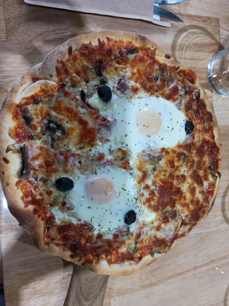 Jeff_Royal Pizzas_Saint-Estève_review