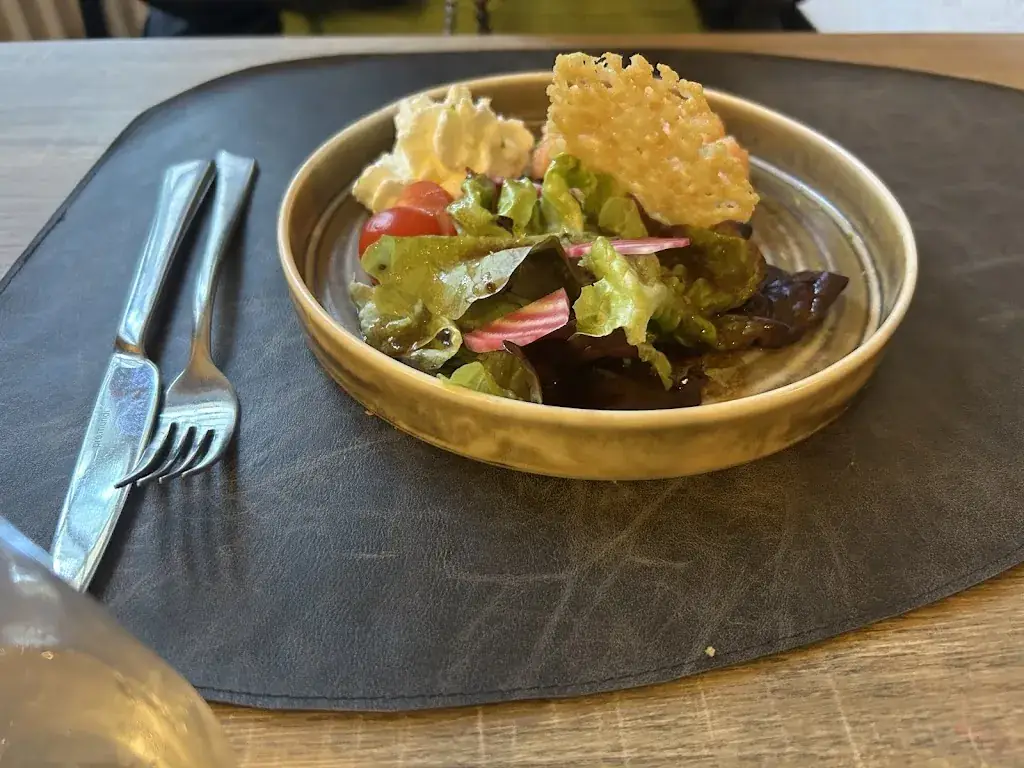 Thomas Lyon 69006_Restaurant Le Val d'Or_Mercurey_review