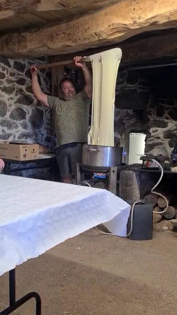 Max Wilder_Buron de la Truque_d'Aubrac_review