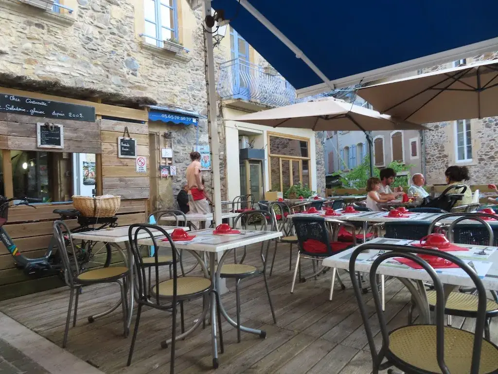 Clare Smith_Crêperie chez Antoinette_d'Aubrac_review