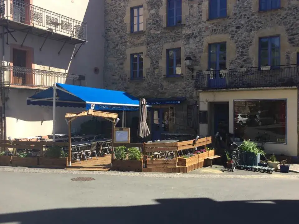 Crêperie chez Antoinette_d'Aubrac_slider_image_3