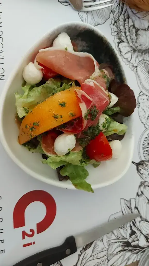 Tristan Siciliano_Bar Restaurant Le 86_Saint-Gervasy_review