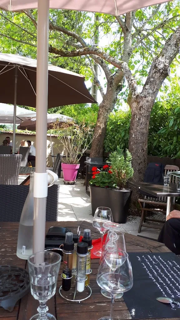 Auberge Le Petit Blanc_Charrecey_slider_image_1