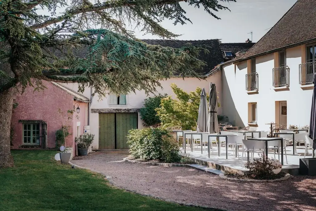 HOTELLERIE DU VAL D'OR restaurant in Mercurey