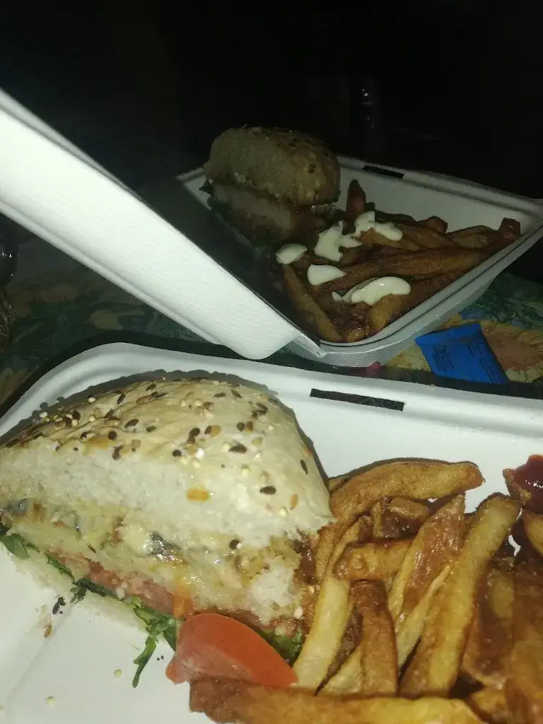 Jean Paul Folcher_The French Burger_Saint-Gaudens_review