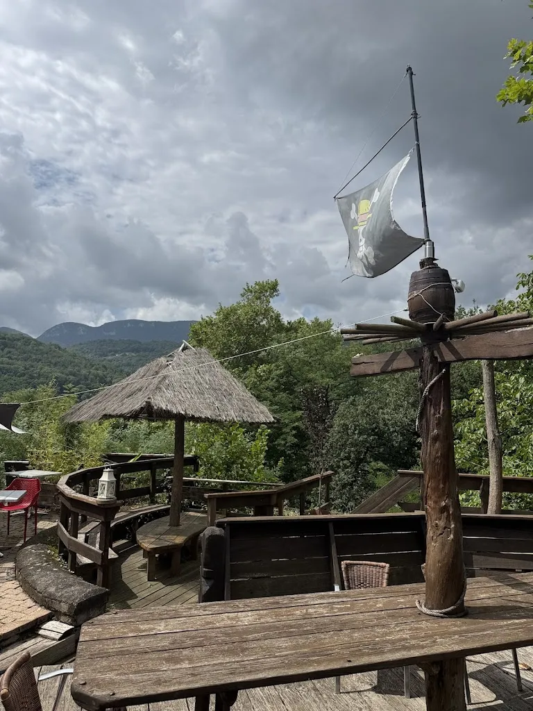 Linda K_La table de l'ours_Saint-Girons_review