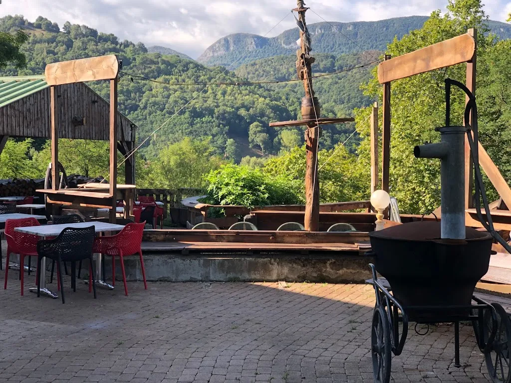 La table de l'ours ristorante a Saint-Girons