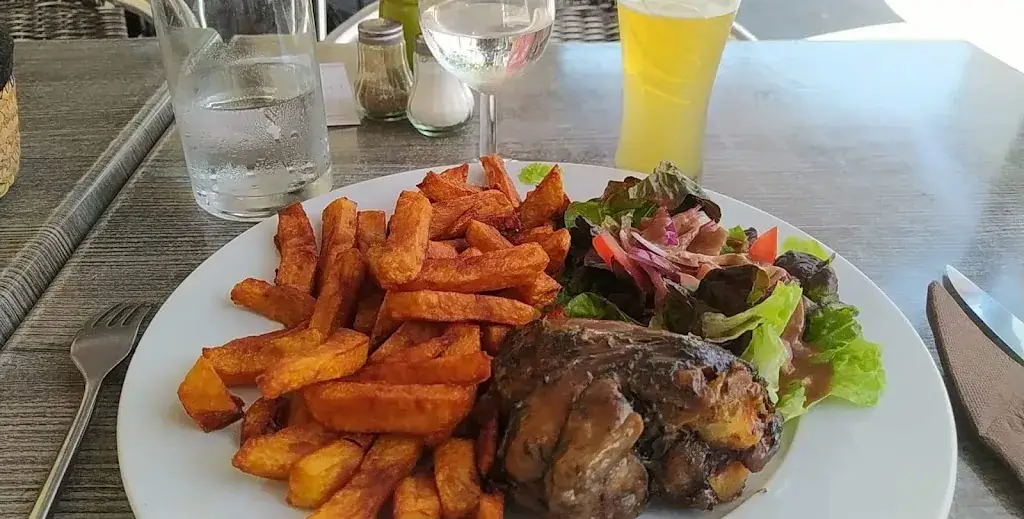 La Taverne_Maurs_slider_image_1