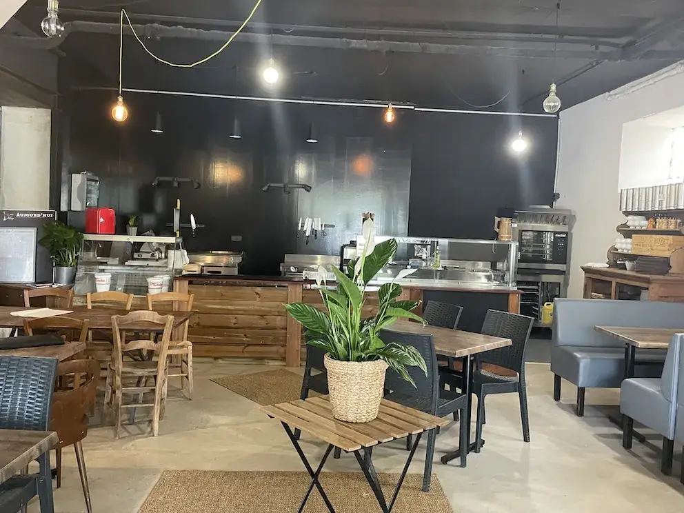 Le Refuge Saint-Girons Restaurant in Saint-Girons