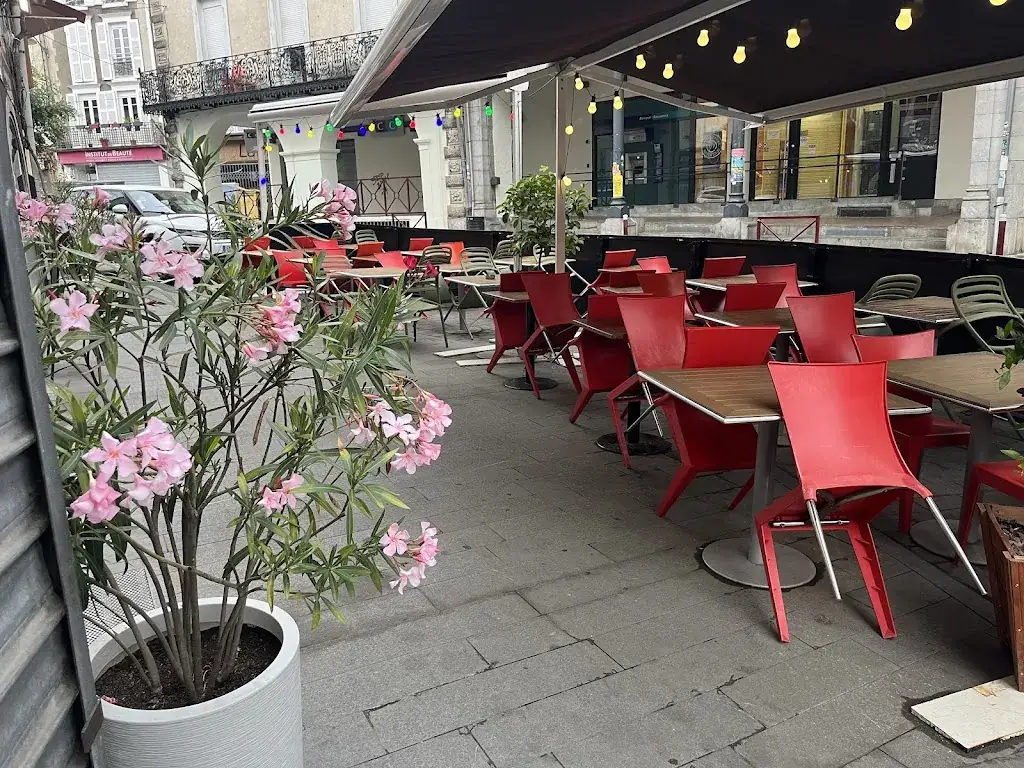 Restaurant Le QG restaurant in Saint-Girons