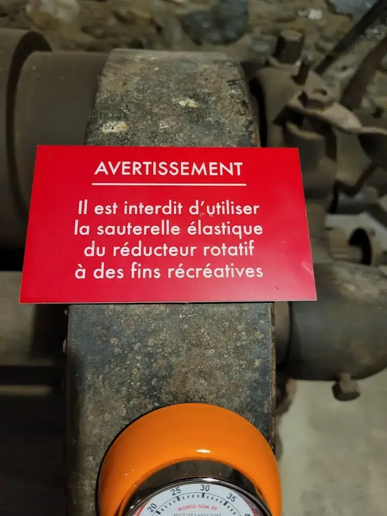 Pascal Orbillot_L' hémicycle_Saint-Girons_review