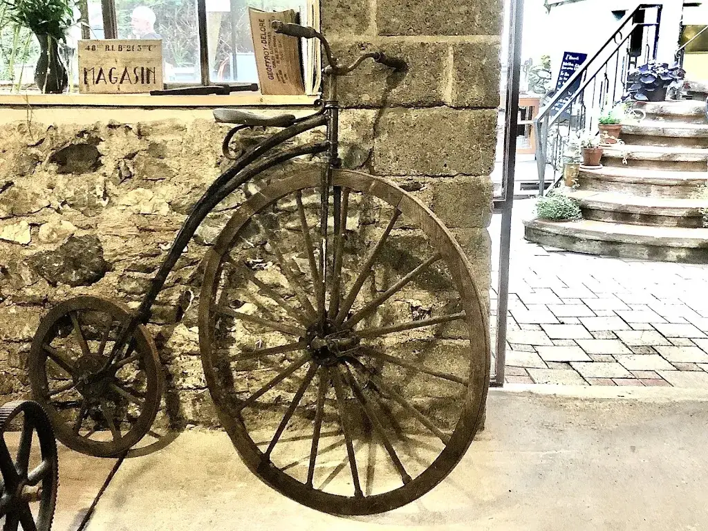 L' hémicycle_Saint-Girons_slider_image_3