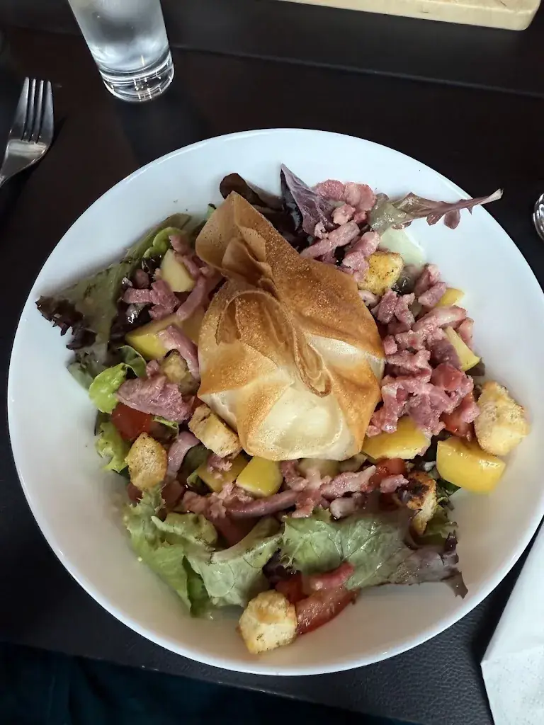 Cindy Eti_Brasserie l'Eden_Saint-Girons_review