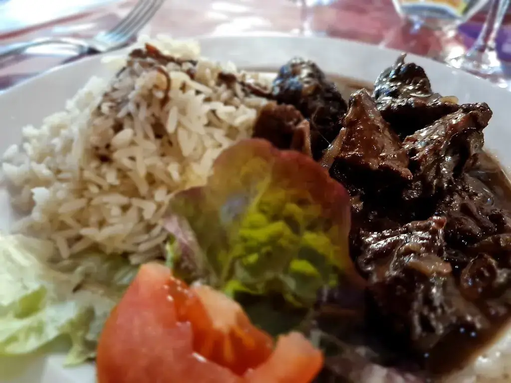 Michel Lampo_Le Clement IV_Saint-Gilles_review