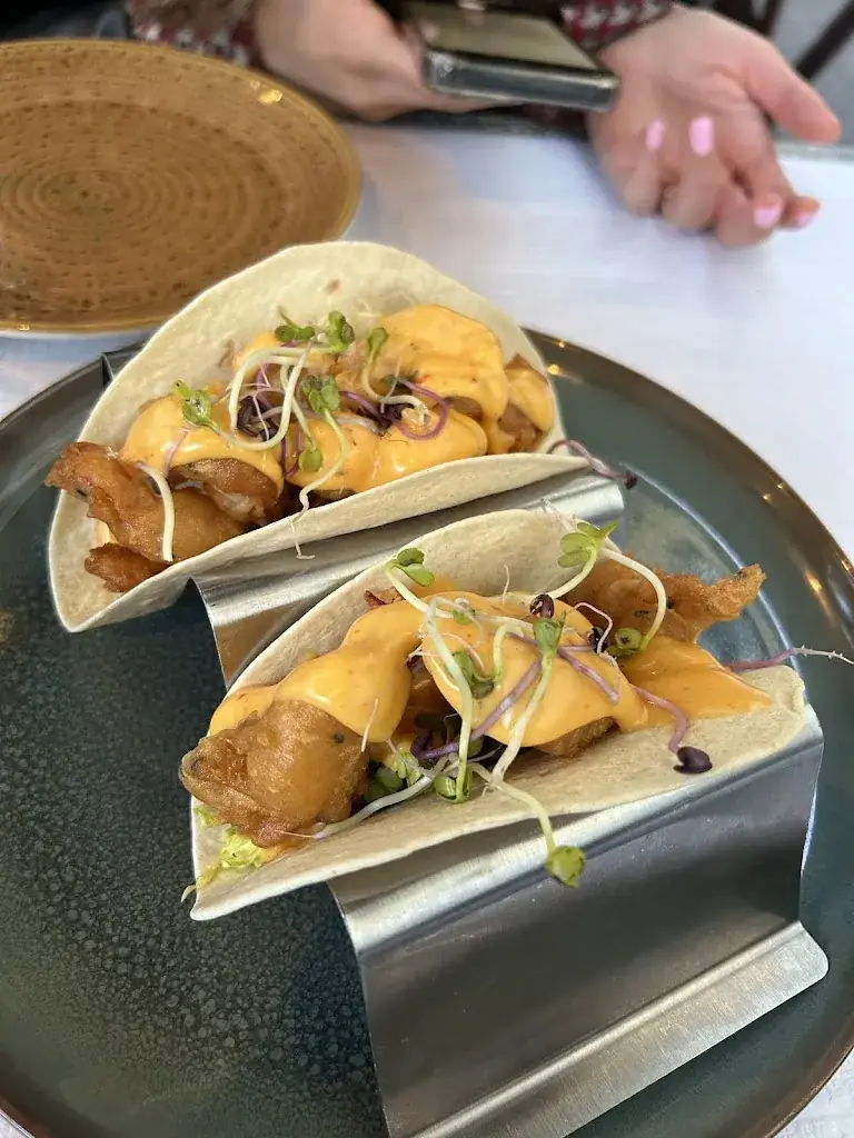 Fahri Asgarzade_Les Tilleuls_Genève_review