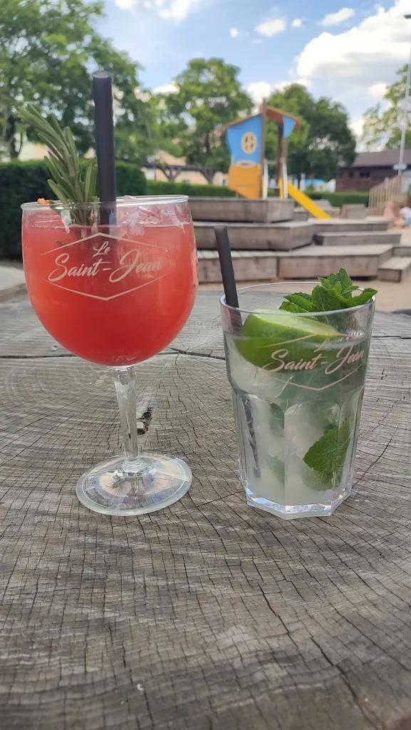 Terrasse du Saint Jean_Nyon_slider_image_2