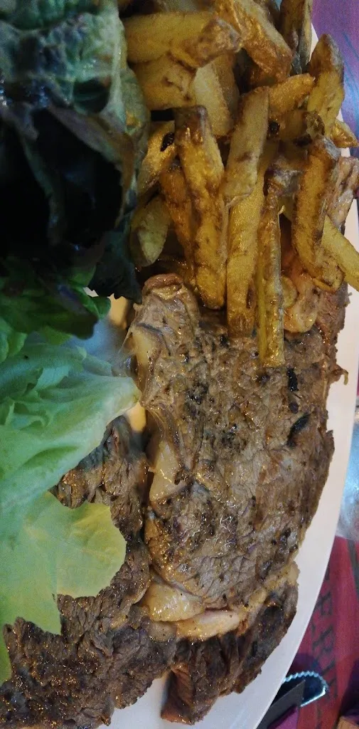 Tiziana Montaldo_Le Parisien_Maurs_review