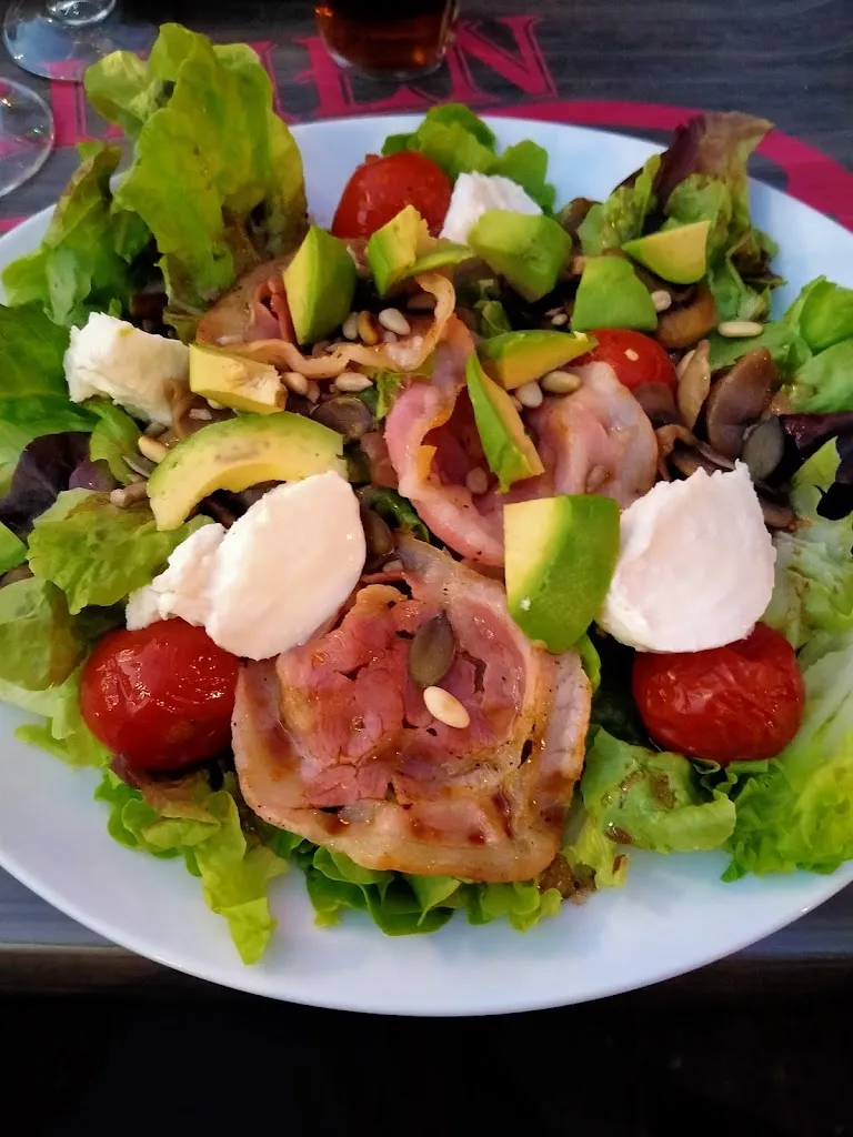 Le Parisien ristorante a Maurs