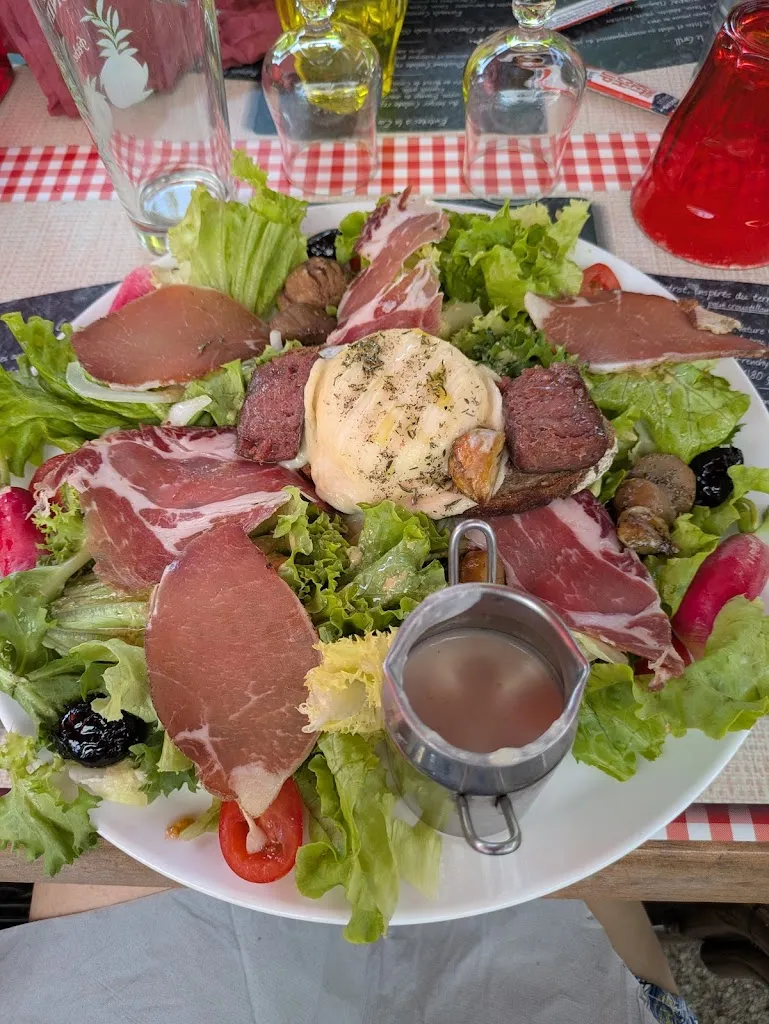 ASSOCIATION FRATERNITE CORSE_Restaurant de La Gare_Saint-Jean-du-Gard_review