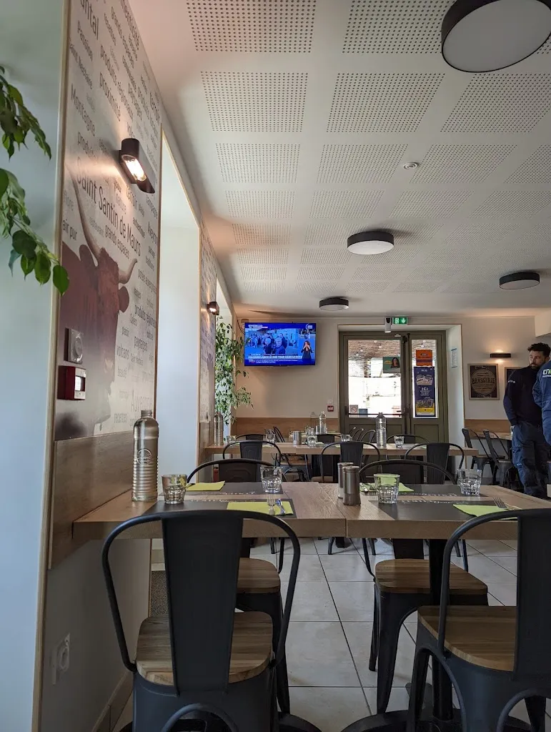 Fabien CAUX_L'Entre Deux_Saint-Santin-de-Maurs_review