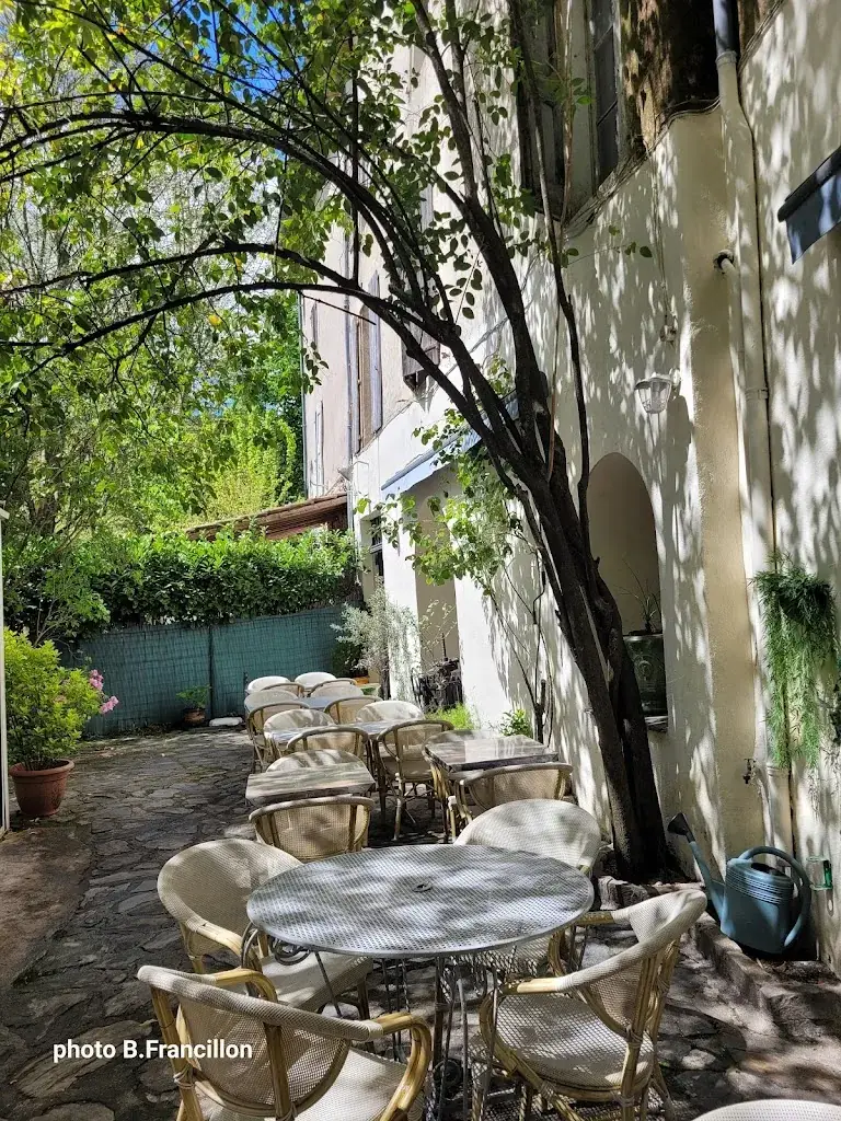 Bruno Francillon_Les Bellugues_Saint-Jean-du-Gard_review