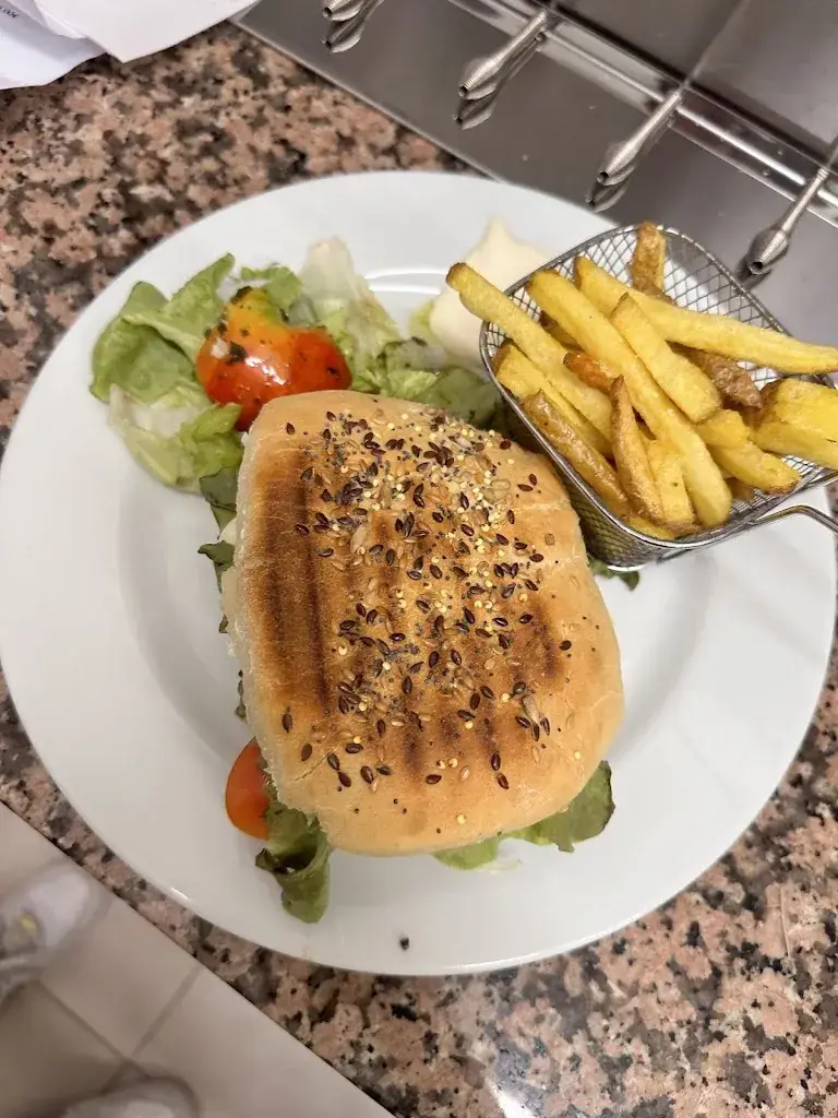 Menu_Le Monster's_Saint-Julien-de-Peyrolas_image_4