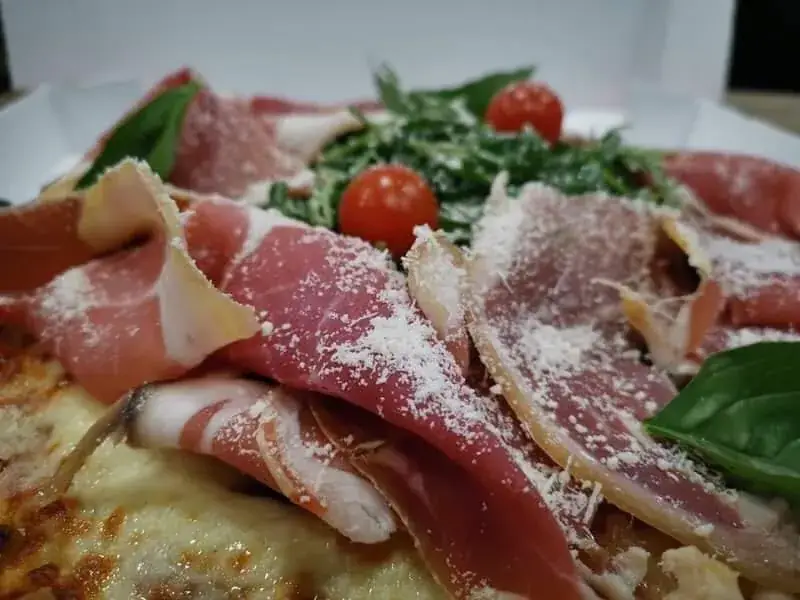 Menu_LA PIZZAIOLA TRE_Saint-Julien-de-Peyrolas_image_5