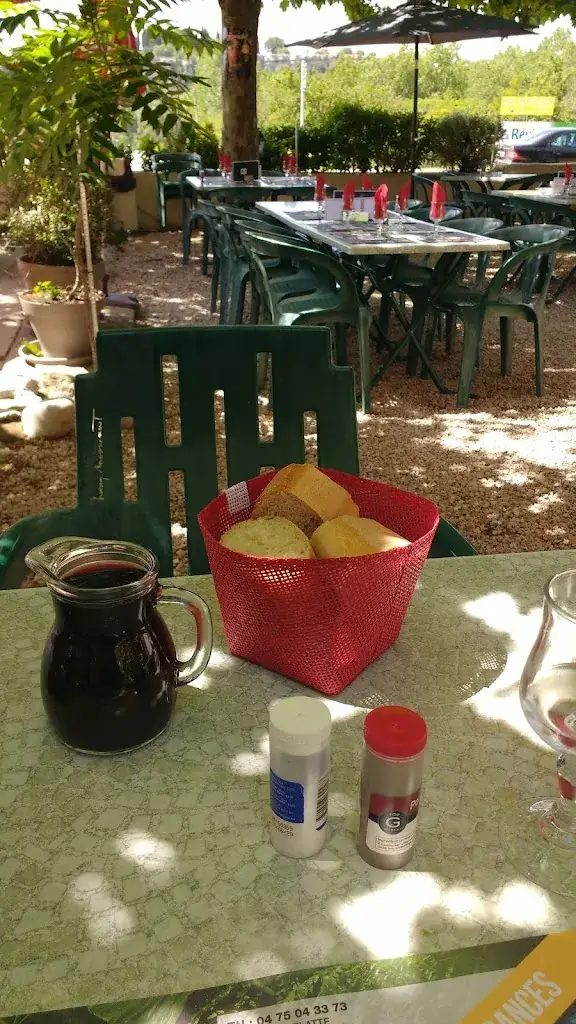 Menu_Restaurant le Camargue_Saint-Martin-d'Ardèche_image_5