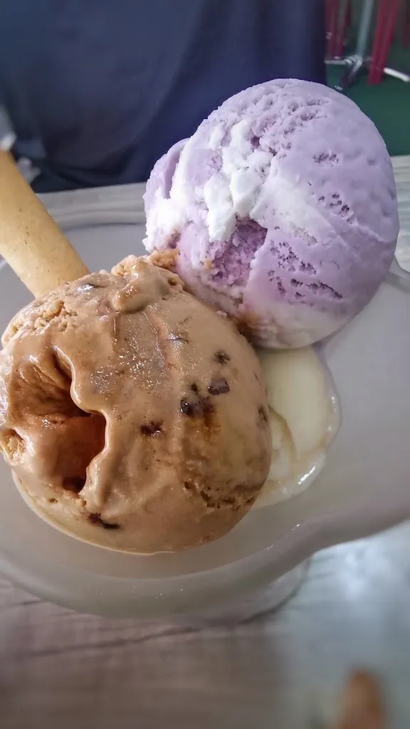 Martlet_Le Belvédère_Aiguèze_review