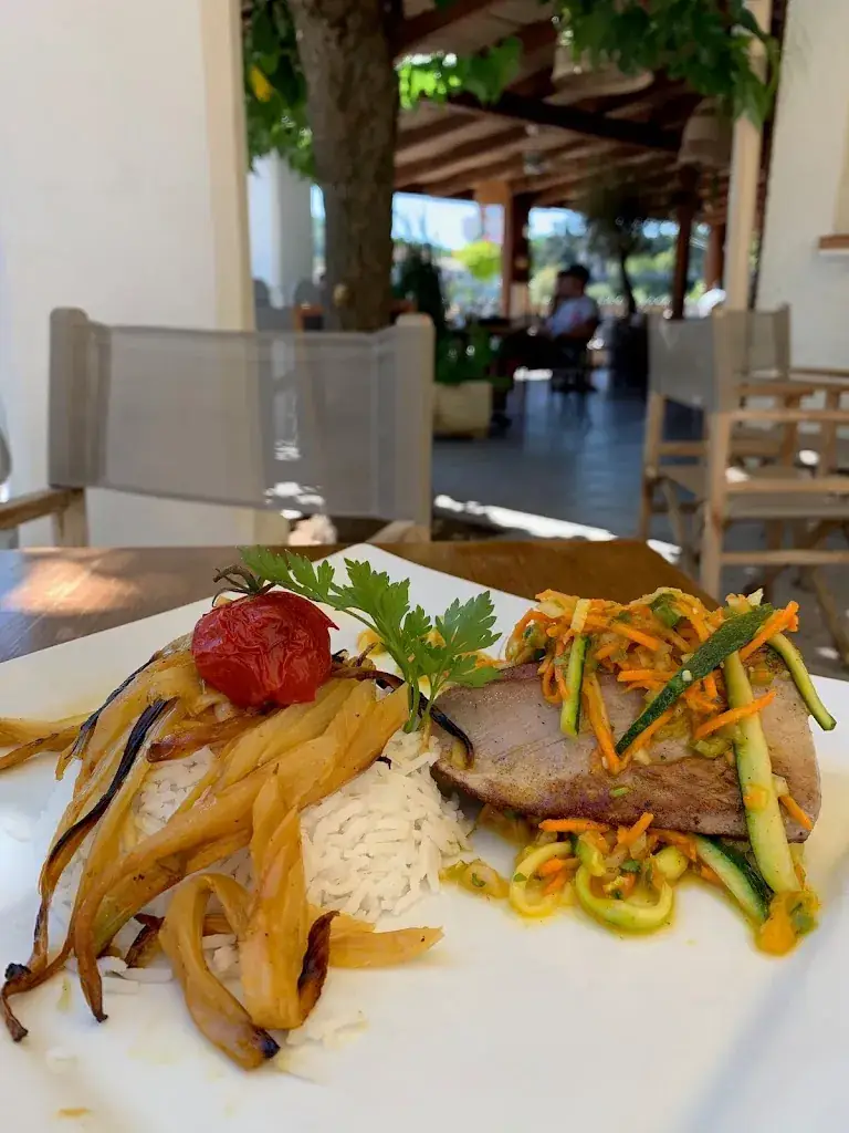 LA TERRASSE_Saint-Martin-d'Ardèche_slider_image_3