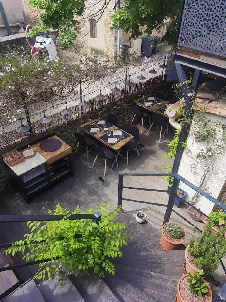 Le P'tit Creux de St Martin d'Ardèche restaurant in Saint-Martin-d'Ardèche