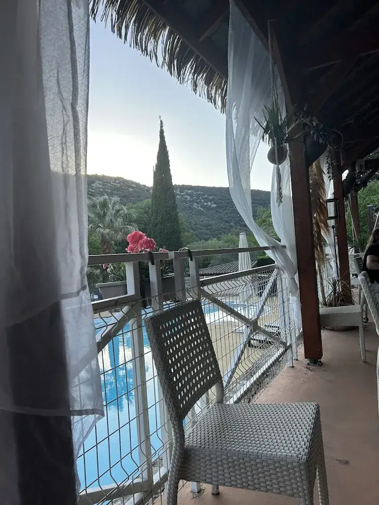 La Paillote_Saint-Martin-d'Ardèche_slider_image_1